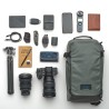 Tenba Bolsa de Hombro Solstice V2 12L Gris | Bandolera fotográfica acolchada de gran capacidad