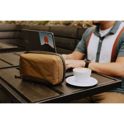 Peak Design Tech Pouch Coyote ESTUCHE/NECESER | Estuche organizador para accesorios tecnológicos con diseño origami