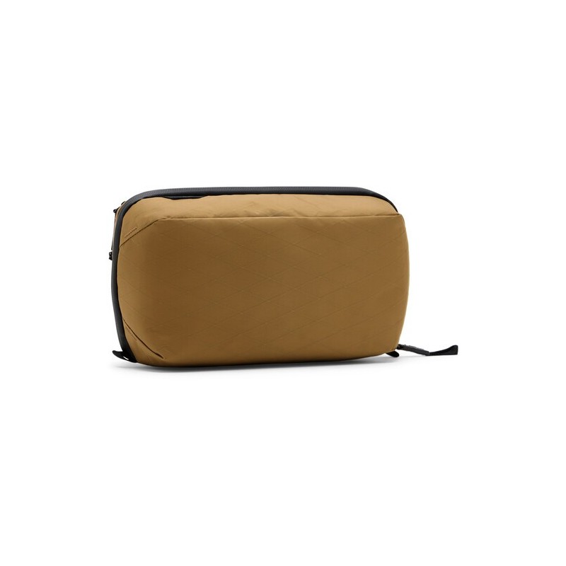 Peak Design Wash Pouch Coyote | ESTUCHE/NECESER de viaje expandible para artículos de higiene o accesorios de cámara
