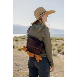 Peak Design Outdoor Sling 7L Roja Bandolera | Bandolera resistente al agua para fotografía outdoor en color rojo