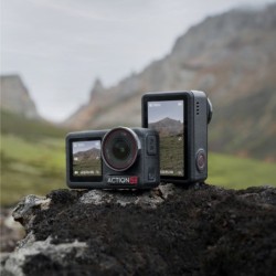DJI Osmo Action 5 Pro Combo Estándar | Cámara de acción 4K con sensor 1/1.3" y pantallas OLED duales