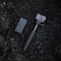 DJI Osmo Action 5 Pro Combo Aventura | Cámara de acción 4K con accesorios para grabaciones prolongadas