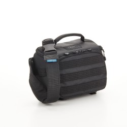 Tenba Bolsa Bandolera Axis V2 4L Negra | Bolsa táctica compacta para cámaras y accesorios