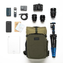 Tenba Mochila Fulton V2 10L Kaki | Mochila fotográfica compacta para cámaras y accesorios