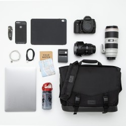 Tenba Bolsa de Hombro Messenger DNA 13 Negra | Bolsa fotográfica messenger mediana