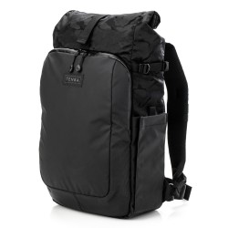 Tenba Mochila Fulton V2 16L Negra | Mochila fotográfica amplia y cómoda para fotógrafos urbanos