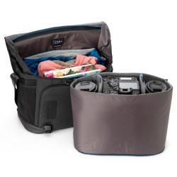 Tenba Bolsa de Hombro Messenger DNA 16 DSLR Negra | Bolsa messenger amplia para cámaras DSLR y portátil