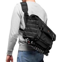 LOWERPRO ProTactic MG 160 AW II Negro | Bolsa táctica de hombro para fotografía profesional