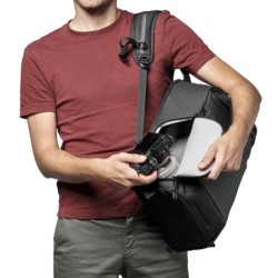 LOWERPRO Flipside 300 AW III Negro | Mochila de acceso trasero para fotografía segura y compacta