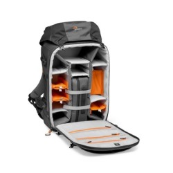 Lowepro Pro Trekker BP 550 AW II | Mochila fotográfica profesional gris