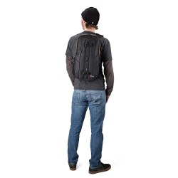 LOWEPRO Slingshot Edge 250 AW Negro | Mochila tipo sling para cámaras DSLR y drones compactos