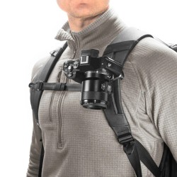 Peak Design Capture Clip V3 + Placa Negra | Sistema de sujeción para cámara con clip de cinturón y mochila