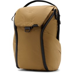 Peak Design Everyday 20L V2 Coyote Mochila | Mochila urbana y fotográfica con diseño funcional y color arena