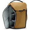 Peak Design Everyday 20L V2 Coyote Mochila | Mochila urbana y fotográfica con diseño funcional y color arena