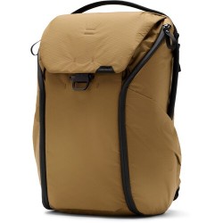 Peak Design Everyday 30L V2 Coyote Mochila | Mochila fotográfica profesional con diseño urbano en color arena