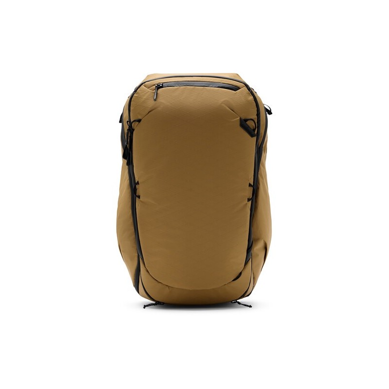 Peak Design Travel 45L Coyote Mochila | Mochila técnica expandible para fotografía y viajes largos