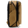 Peak Design Travel 45L Coyote Mochila | Mochila técnica expandible para fotografía y viajes largos
