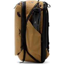 Peak Design Travel 45L Coyote Mochila | Mochila técnica expandible para fotografía y viajes largos