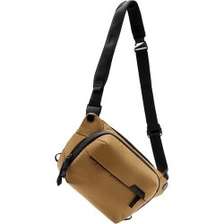 Peak Design Everyday Sling 3L Coyote Bandolera | Bandolera compacta para cámara y objetos personales en estilo Coyote