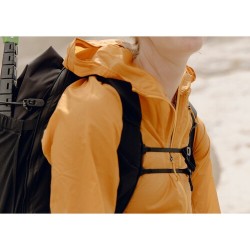 Peak Design Outdoor Backpack 25L Negra Mochila | Mochila resistente al agua para aventuras y fotografía técnica