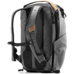 Peak Design Everyday Backpack 20L Gris Claro Mochila | Mochila técnica y elegante para cámaras, portátil y accesorios