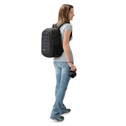 LOWEPRO Tahoe BP 150 Azul Galaxia | Mochila versátil para cámaras DSLR y tabletas con diseño moderno