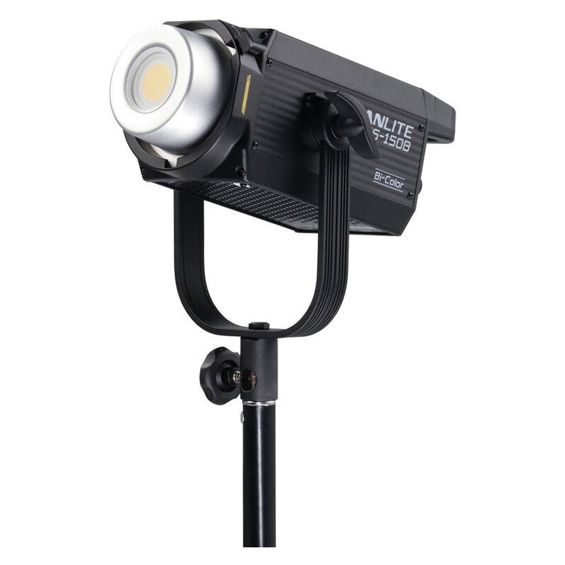 Compra Nanlite FS-150B | Proyector LED Bicolor de 180W para Fotografía y Video