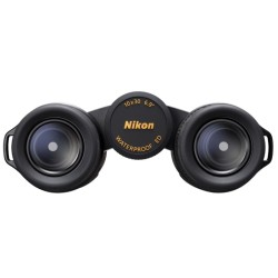 Nikon Prismáticos Monarch HG 10×30 | Óptica clara y diseño portátil