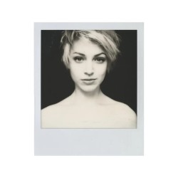 Polaroid Película 600 Blanco y Negro | Captura momentos con estilo monocromático