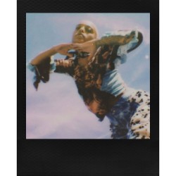 Polaroid Película Go Negra Pack Doble | 16 fotos instantáneas con marco negro para un toque artístico