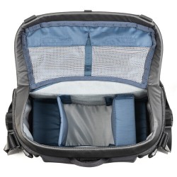 Think Tank SpeedTop Crossbody 15 Gris Estuche | Estuche cruzado de acceso rápido para fotografía urbana y diaria