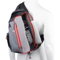 Think Tank MindShift Estuche 11L PhotoCross 13 Naranja | Estuche cruzado de mayor capacidad y visibilidad para cámaras DSLR o mi