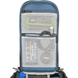 Think Tank Mochila BackStory 13 | Mochila fotográfica compacta con acceso trasero y compartimento para portátil de 13”