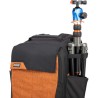Think Tank Mochila Mirrorless Mover Naranja | Mochila colorida y práctica para cámaras mirrorless y equipo esencial