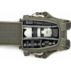 Think Tank Mochila Retrospective 15L Pinestone | Estilo clásico y capacidad funcional para fotografía urbana o de viaje