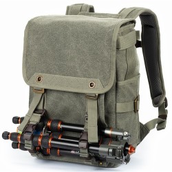 Think Tank Mochila Retrospective 15L Pinestone | Estilo clásico y capacidad funcional para fotografía urbana o de viaje