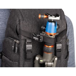 Think Tank Mochila Urban Access 15 | Mochila de mayor capacidad con diseño moderno y acceso lateral doble para fotografía urbana