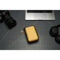 Wandrd Memory Card Case Amarillo Dallol Funda | funda para tarjetas | funda Wandrd tarjetas