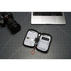 Wandrd Memory Card Case Naranja Sedona Funda | funda para tarjetas | funda Wandrd tarjetas