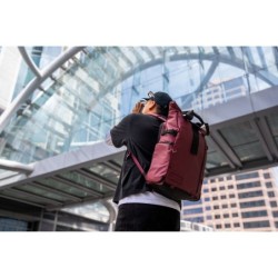 Mochila Wandrd PRVKE 31L Burdeos Rhone | mochila fotografica | mochila Wandrd PRVKE