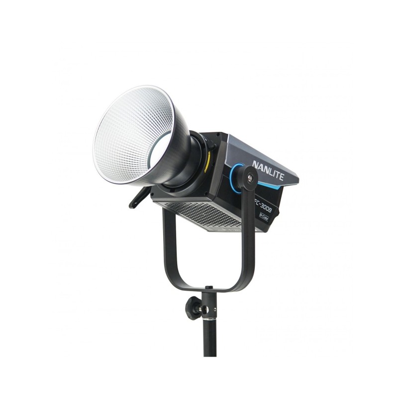 Compra Nanlite FC-300B Proyector LED Bicolor | Luz LED Profesional con Temperatura de Color Ajustable