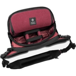 Wandrd Rogue Sling Bag 6L Rhone Burgundy | bolsa bandolera fotográfica | bolsa sling fotográfica