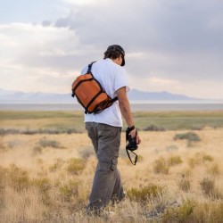 Wandrd Rogue Sling Bag 9L Sedona Orange | bolsa sling fotográfica grande | bolsa sling fotográfica
