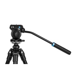 Benro Rótula S2 PRO | Rótula de vídeo fluida ligera con base plana y control de fricción