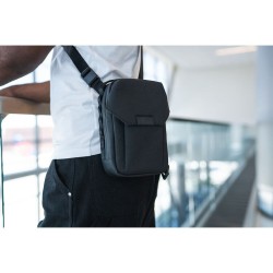 Bolsa Wandrd X1 Crossbody Mediana Negra | bolsa cruzada fotográfica | bolsa bandolera cámara | bolsa cruzada fotográfica mediana