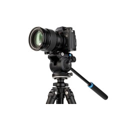 Benro Rótula S2 PRO | Rótula de vídeo fluida ligera con base plana y control de fricción