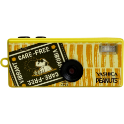 Yashica Funtastic Snoopy Sweet Dreams | camara llavero snoopy relax | mini camara clip diaria | camara retro flip selfie descans