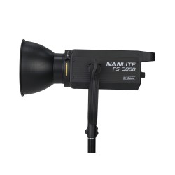 Compra Nanlite FS-300B | Proyector LED Bicolor de 350W para Iluminación Profesional