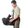 Think Tank Mochila BackLight 26L Negra | Mochila profesional con acceso trasero, ideal para fotografía de naturaleza y viajes