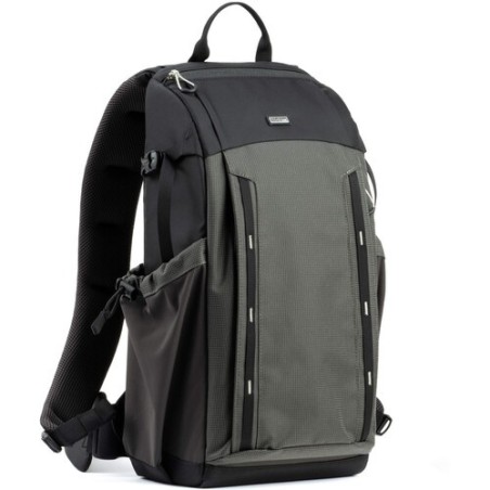 Think Tank Mochila BackLight Sprint Slate Negra | Mochila ligera para fotografía de aventura con estilo discreto y acceso traser